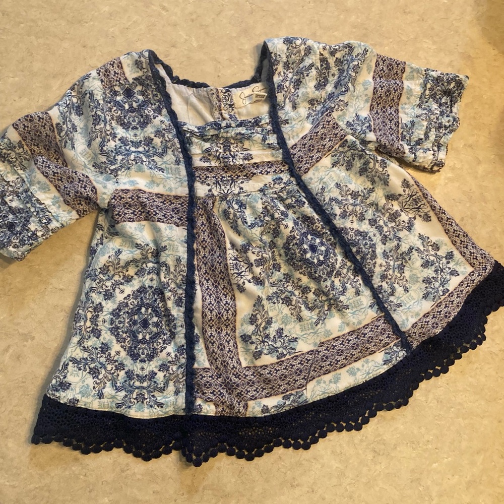 Jessica Simpson Blue and White Patterned Kids Blouse